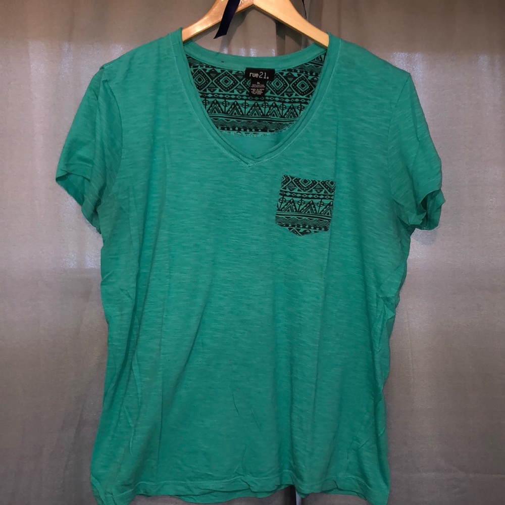 COPY - 👚3/$12 shirt